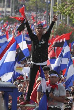 Miles claman por la Paz y la No Violencia