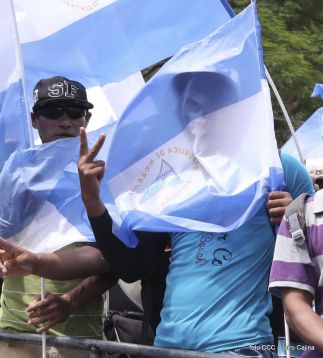 Miles claman por la Paz y la No Violencia