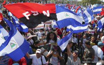 Miles claman por la Paz y la No Violencia