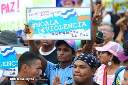 Miles piden por la Paz y el Diálogo en Nicaragua