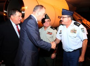 Arriba a Nicaragua importante delegación rusa