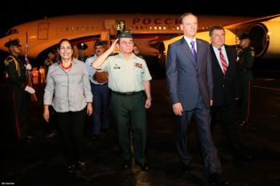 Arriba a Nicaragua importante delegación rusa