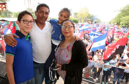 Canto a Sandino por la Paz en el 123 Aniversario del Nacimiento del General de Hombres Libres