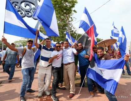 Canto a Sandino por la Paz en el 123 Aniversario del Nacimiento del General de Hombres Libres