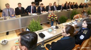 Presidente Daniel sostiene encuentro con delegación de la Federación Rusa