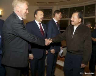 Presidente Daniel sostiene encuentro con delegación de la Federación Rusa