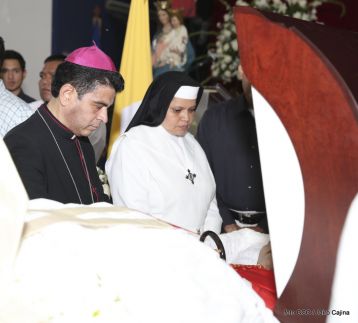 El Cardenal Miguel Obando, una luz en los caminos de Diálogo, Perdón, Reencuentro y Paz