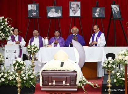 El Cardenal Miguel Obando, una luz en los caminos de Diálogo, Perdón, Reencuentro y Paz