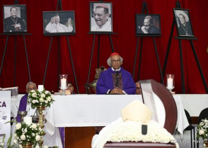 El Cardenal Miguel Obando, una luz en los caminos de Diálogo, Perdón, Reencuentro y Paz