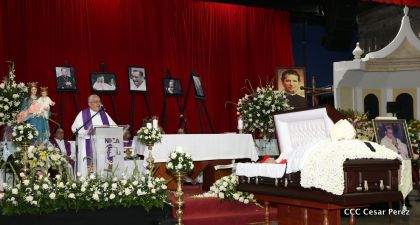 El Cardenal Miguel Obando, una luz en los caminos de Diálogo, Perdón, Reencuentro y Paz