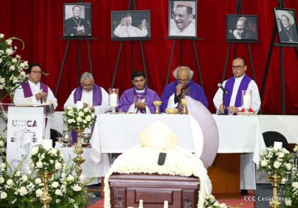 El Cardenal Miguel Obando, una luz en los caminos de Diálogo, Perdón, Reencuentro y Paz