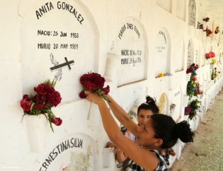 Nicaragua visita cementerios en Día de los Fieles Difuntos