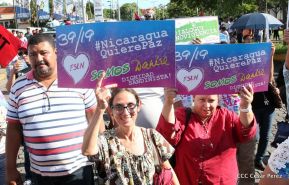 Miles caminaron por la Paz en Nicaragua