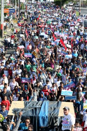 Miles caminaron por la Paz en Nicaragua