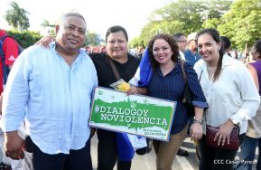 Miles caminaron por la Paz en Nicaragua