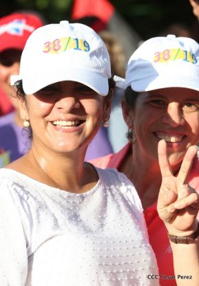 Miles caminaron por la Paz en Nicaragua