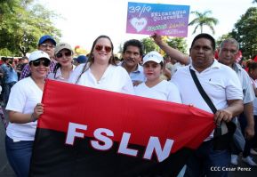 Miles caminaron por la Paz en Nicaragua