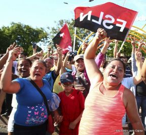 Miles caminaron por la Paz en Nicaragua