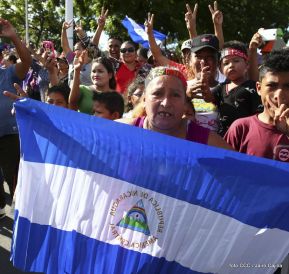 Miles caminaron por la Paz en Nicaragua