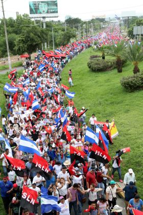 Pueblo nicaragüense camina por la paz y la tranquilidad