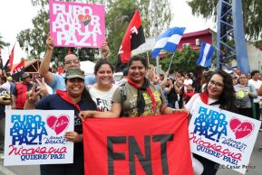 Pueblo nicaragüense camina por la paz y la tranquilidad