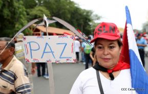 Pueblo nicaragüense camina por la paz y la tranquilidad