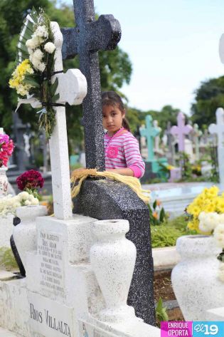 Nicaragua visita cementerios en Día de los Fieles Difuntos