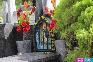 Nicaragua visita cementerios en Día de los Fieles Difuntos