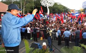 Pueblo nicaragüense camina por la paz y la tranquilidad
