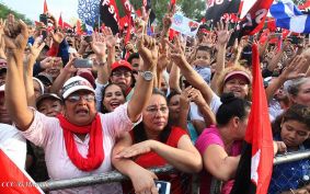 Pueblo nicaragüense camina por la paz y la tranquilidad
