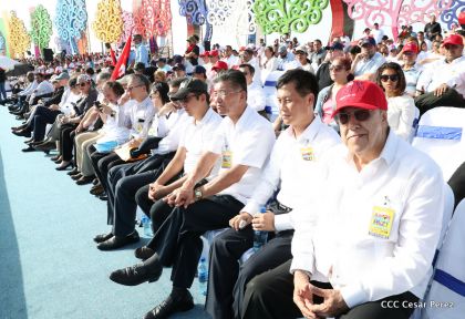 Familias reafirman compromiso por la paz y ratifican apoyo al Gobierno del Presidente Daniel y la Compañera Rosario