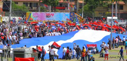 Familias reafirman compromiso por la paz y ratifican apoyo al Gobierno del Presidente Daniel y la Compañera Rosario