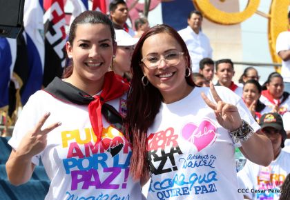 Familias reafirman compromiso por la paz y ratifican apoyo al Gobierno del Presidente Daniel y la Compañera Rosario