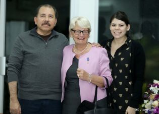 Presidente Daniel recibe a ex Ministra de Cooperación de Luxemburgo