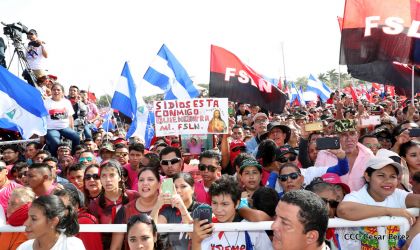 Familias reafirman compromiso por la paz y ratifican apoyo al Gobierno del Presidente Daniel y la Compañera Rosario