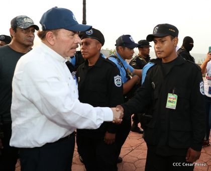 Familias reafirman compromiso por la paz y ratifican apoyo al Gobierno del Presidente Daniel y la Compañera Rosario