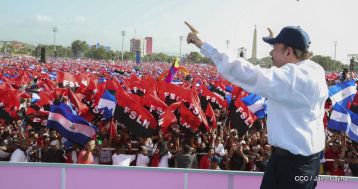 Familias reafirman compromiso por la paz y ratifican apoyo al Gobierno del Presidente Daniel y la Compañera Rosario