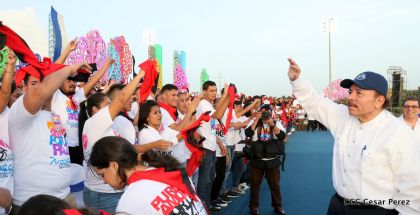 Familias reafirman compromiso por la paz y ratifican apoyo al Gobierno del Presidente Daniel y la Compañera Rosario