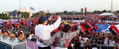 Familias reafirman compromiso por la paz y ratifican apoyo al Gobierno del Presidente Daniel y la Compañera Rosario