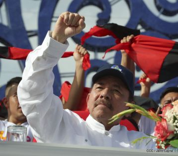 Familias reafirman compromiso por la paz y ratifican apoyo al Gobierno del Presidente Daniel y la Compañera Rosario