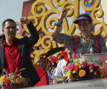 Familias reafirman compromiso por la paz y ratifican apoyo al Gobierno del Presidente Daniel y la Compañera Rosario