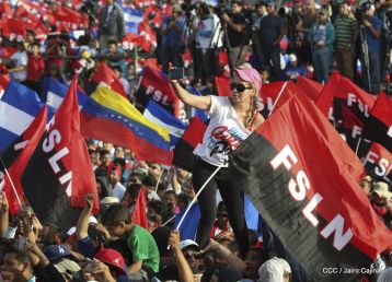 Familias reafirman compromiso por la paz y ratifican apoyo al Gobierno del Presidente Daniel y la Compañera Rosario