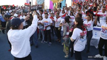 Familias reafirman compromiso por la paz y ratifican apoyo al Gobierno del Presidente Daniel y la Compañera Rosario