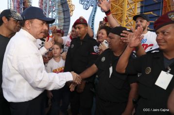 Familias reafirman compromiso por la paz y ratifican apoyo al Gobierno del Presidente Daniel y la Compañera Rosario