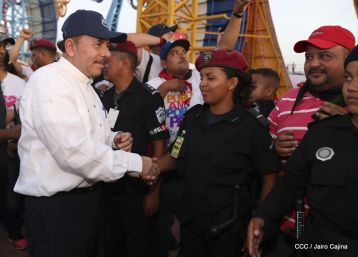 Familias reafirman compromiso por la paz y ratifican apoyo al Gobierno del Presidente Daniel y la Compañera Rosario