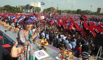 Familias reafirman compromiso por la paz y ratifican apoyo al Gobierno del Presidente Daniel y la Compañera Rosario