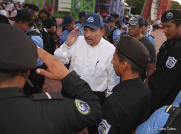 Familias reafirman compromiso por la paz y ratifican apoyo al Gobierno del Presidente Daniel y la Compañera Rosario