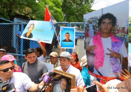 Familias nicaragüenses exigen justicia para las víctimas del terrorismo golpista