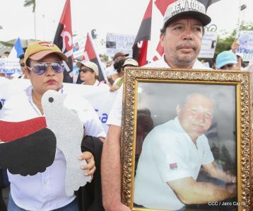 Familias nicaragüenses exigen justicia para las víctimas del terrorismo golpista