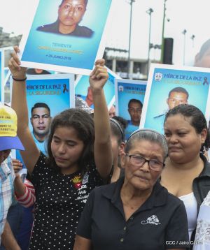 Familias nicaragüenses exigen justicia para las víctimas del terrorismo golpista